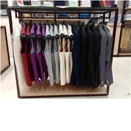 Free Standing Unit Blazer Rack, Usage/Application: Supermarket