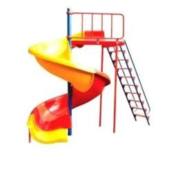 Frp Spiral Slide 3, Slide Height: 8 Feet