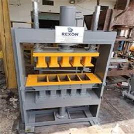 Fully Automatic Concrete Paver Block Machine, Material: Mild Steel