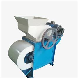 Garlic Bulb Cutter Lasun Chilne Ki Machine, Usage/Application: To make Garlic cloves from garlic bulb