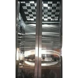 Glass Swing Doors Elevator, Opening Style: Center opening