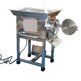 Gravy Pulverizer Grinder Machine In Jalandhar Ritish Tools Corporation, Material: Stainless Steel