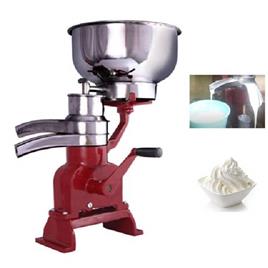 Hand Operated Cream Separator 135 Lph