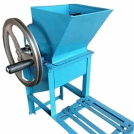 Hand Operated Peanut Shelling Machine Groundnut Shelling Machine, Operation Mode: Hand operated