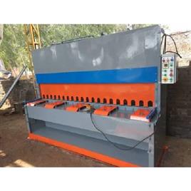 Heavy Duty Hydraulic Shearing Machine