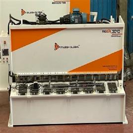 hydraulic shearing machine