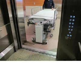 Hospital Elevator 3, Door Style: Automatic