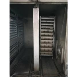 Hot Air Tray Dryer Oven In Thane Toe Engineering Projects Private Limited, Heating Media: Steam