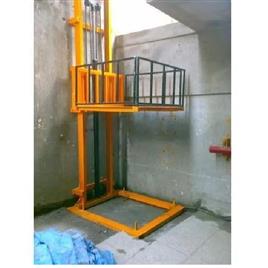 Hydraulic Goods Lift In Pune Swaraj Mhe India, Number Of Floors: 1-4