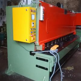 Hydraulic Guillotine Shearing Machine In Bahadurgarh Keshav New Tech Machines India Private Limited