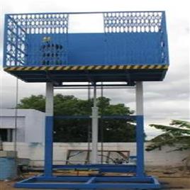 Hydraulic Industrial Goods Lift In Coimbatore Isha Engineering And Co, Capacity: 4-5 ton