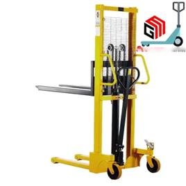 Hydraulic Pallet Stacker 8, Fork Width: 600 mm to 650 mm