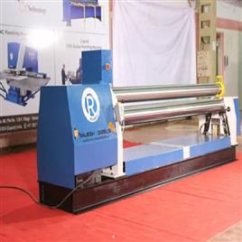 Hydraulic Plate Rolling Machine In Rajkot Rajesh Machine Tools Private Limited, Max Bending Radius: 200-250 mm