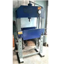 Hydraulic Power Press 20 Ton, Automatic Grade: Manual