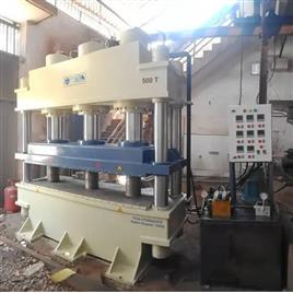 Hydraulic Press Machine For Rubber Moulding, Table Size: 2000 x 800 mm