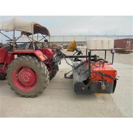 Hydraulic Road Sweeper Machine, Type of Road Sweeping Machine: Tractor Mounted Road Sweeper