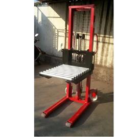 Hydraulic Roller Stacker 2, Usage/Application: India Mart