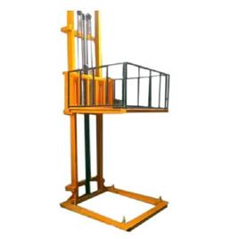 Hydraulic Wall Mounted Lift 2, Capacity: 1-2 ton