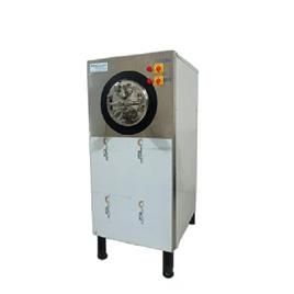 Ice Cream Churner Mixing Machine In Rajkot Hetom Refrigeration, Output: 20 to 30 litres per hour