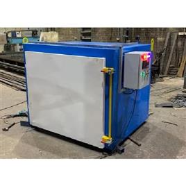 Industrial Oven Furnace, Capacity: 100 Cl