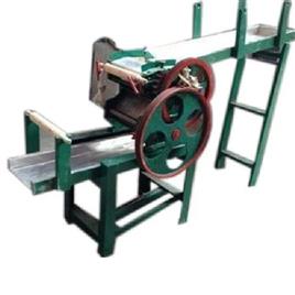 Iron Motorized Noodles Making Machine, Material: SS