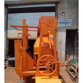 Lift Type Concrete Mixer 6, Material: Mild Steel