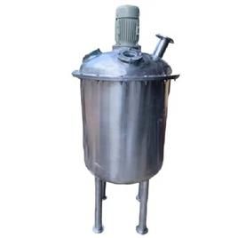 Liquid Mixing Tank 3