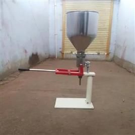 Manual Paste Filling Machine In Ahmedabad Satyadev Machinery