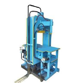 Manual Paver Block Making Machine In Chaukhandi Global Tiles Products, Material: Mild Steel