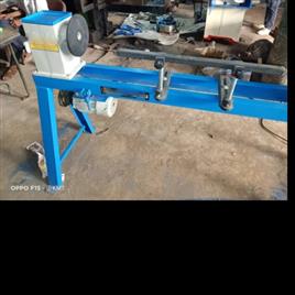 Manual Wood Turning Lathe, Capacity: 6ft