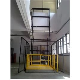 Material Lift 3, Rated Load: Upto 2000 Kgs