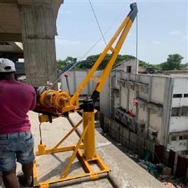 Material Lifting Machines, Operating Height: 120 feet