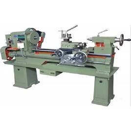 Medium Duty Lathe Machine 19, Spindle Nose: 6 TPI