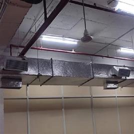 Metal Rectangular Air Conditioning Duct - Metal Construction, Versatile for Industrial and Commercial Applications