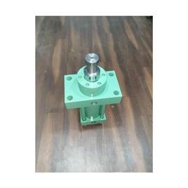 Mild Steel Mini Hydraulic Cylinder In Pune Standard Hydraulic Equipments, Capacity: 7.5 Ton