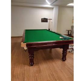 snooker balls