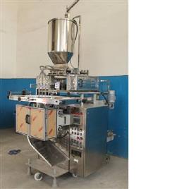 Multi Track Ginger Garlic Paste Pouch Packing Machine, Phase: Three Phase