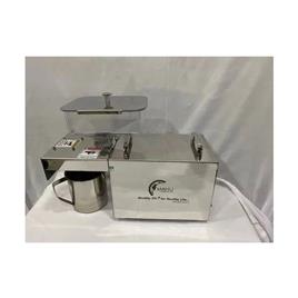 Oil Making Machines Size: 38.5 x 33 x 16.2 (L x H x W in Cm)