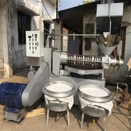 Oil Press Machine 500kghr In Vadodara Shree Nakoda Enterprise