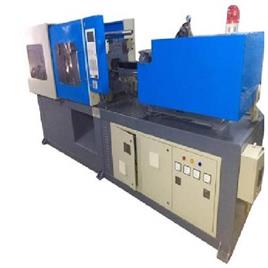 Pe Plastic Injection Moulding Machine, Material: Mild Steel