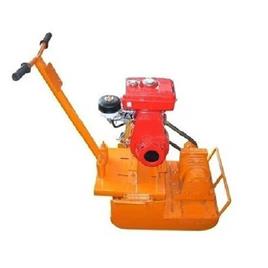 Petrol Engine Earth Compactor In Jaipur Shri Ram Agro Engineering Works, Material: Iron