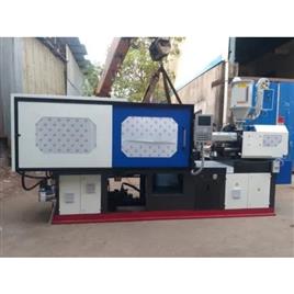 Plastic Injection Molding Machine 5