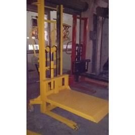 Platform Type Stacker