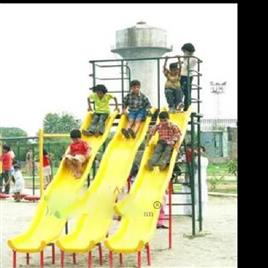 Playground Equipment Multicolor Frp Wave Slide, Age Group: 4-12 Years