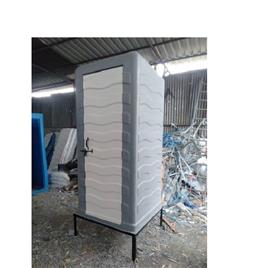 Portable Economical Toilet In Pune Robust Enterprises, Tank Capacity: 200 ltr