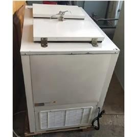 Pushcart Ice Cream Freezer