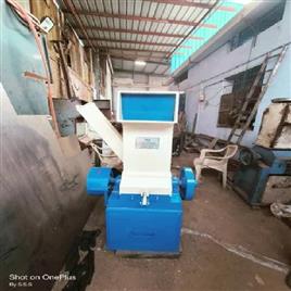 Pvc Plastic Bottle Scrap Grinder Machine In Ahmedabad J V Krupa Engineering, Capacity: 350kg/hr