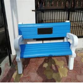 Rcc Armrest Garden Bench, Arm Rest: With Arm Rest