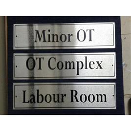 Rectangular Stainless Steel Nameplate Mounting Type: Wall Mounted