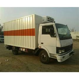 Refrigerated Milk Truck, Material: PPGI